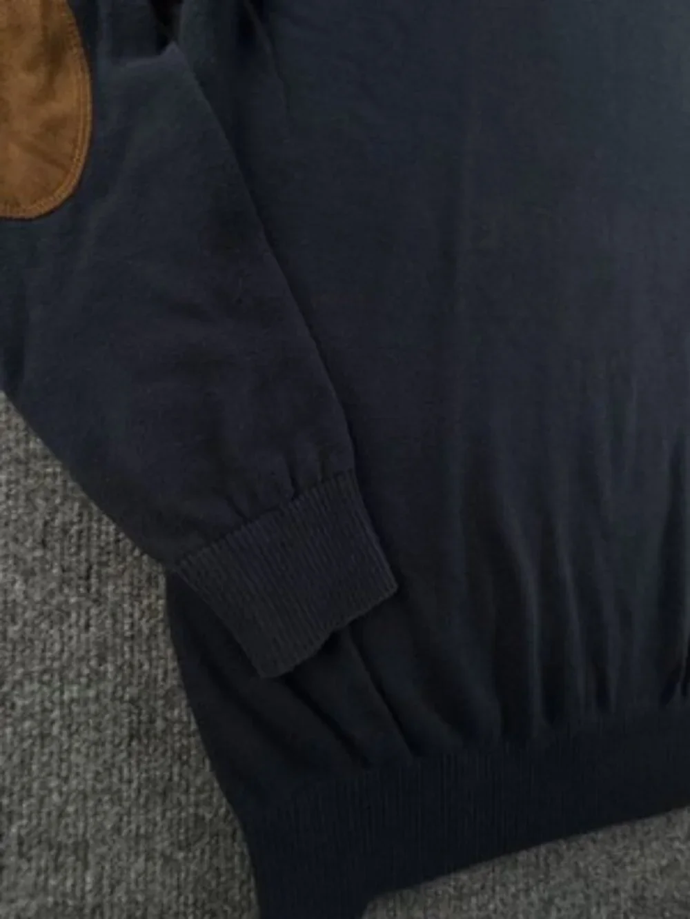 Burberry Italy Cotton Pullover Logo V-Neck Mens Blue Medium Elbow Patches Knit